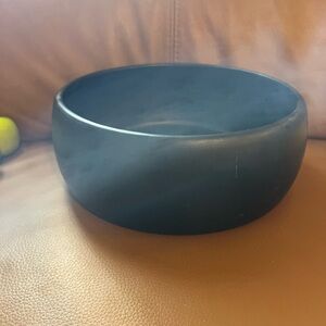 MULTI PURPOSE BLACK BOWL FOR DECOR OR USE